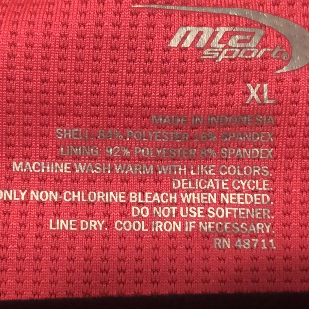 🇺🇸MTA sports bra, size XL. - Picture 2 of 3
